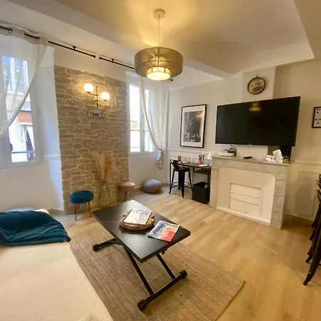 Renove Suquet Apartment *